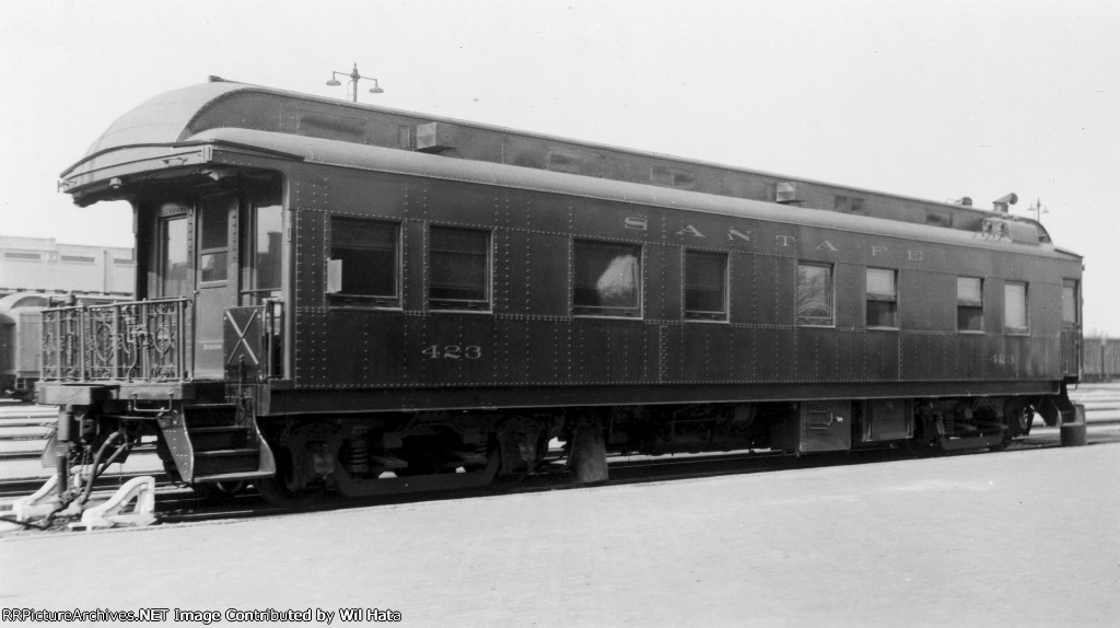 Santa Fe Business Car 423